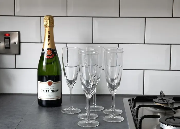 Salty Kisses, The Bay, Holiday home Filey