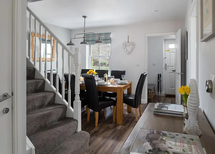 Holiday home Salty Kisses, The Bay,