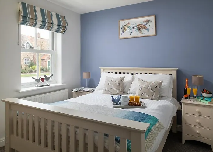 Holiday home Salty Kisses, The Bay,