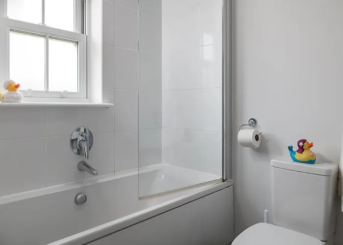 Salty Kisses, The Bay, * Filey