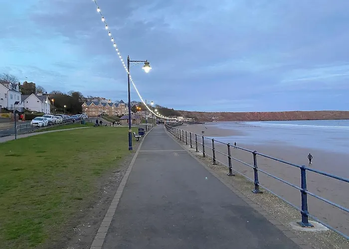 Salty Kisses, The Bay, Filey