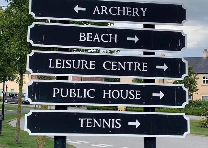 Salty Kisses, The Bay, Filey