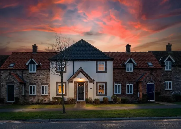 Holiday home Salty Kisses, The Bay,